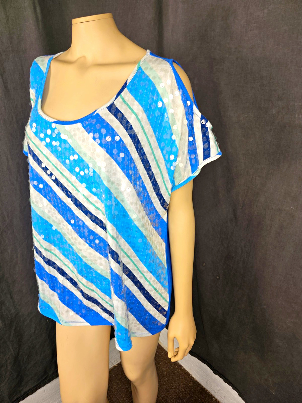 Vintage Y2K Blue Striped Sequin Cold Shoulder Top Plus Size 2X Blouse Shimmer
